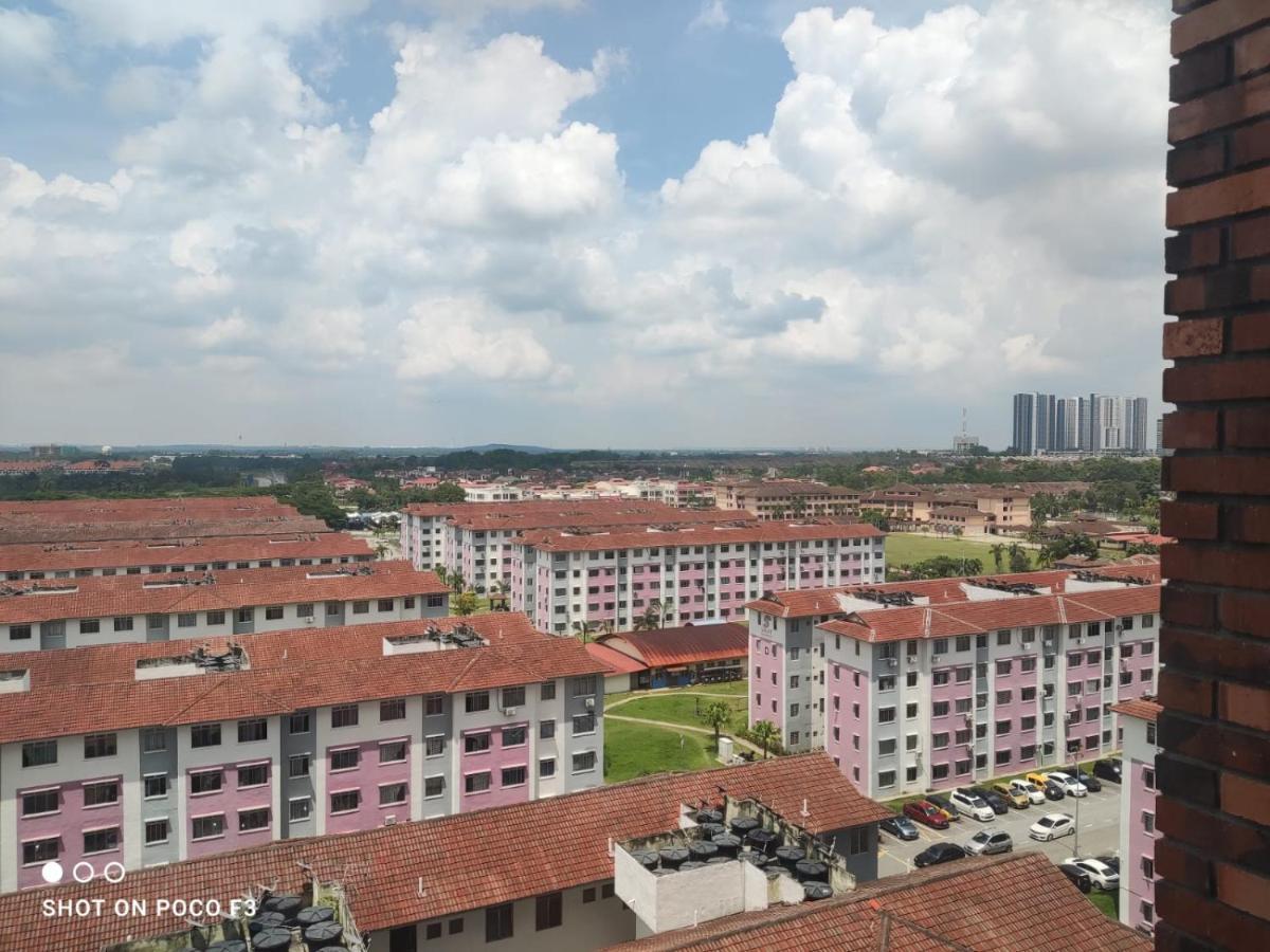 Cozy Unit- Bell Suites- Horizon Suites- Wifi- Netflix- Parking Swimming Pool- Klia Sepang Bagian luar foto