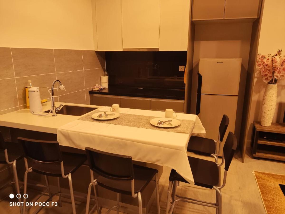 Cozy Unit- Bell Suites- Horizon Suites- Wifi- Netflix- Parking Swimming Pool- Klia Sepang Bagian luar foto