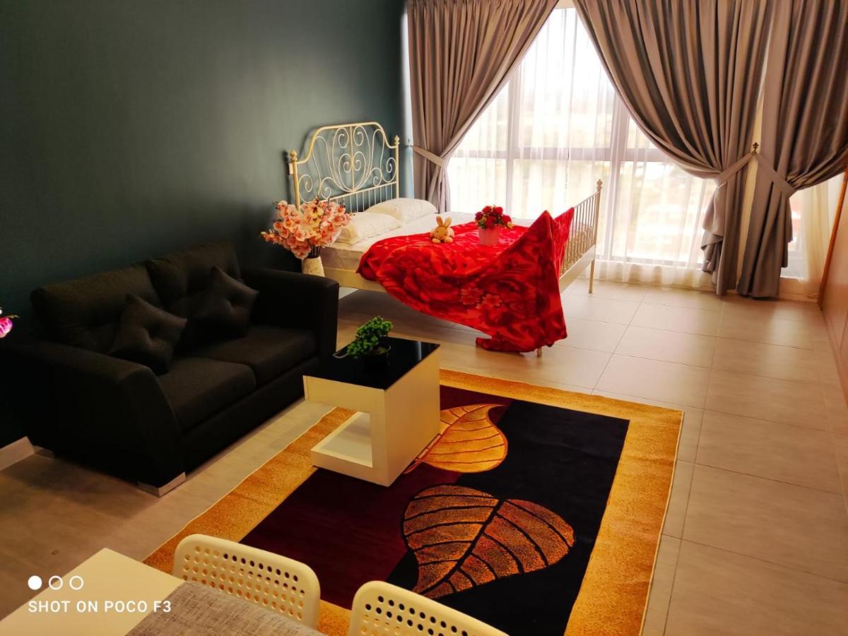 Cozy Unit- Bell Suites- Horizon Suites- Wifi- Netflix- Parking Swimming Pool- Klia Sepang Bagian luar foto