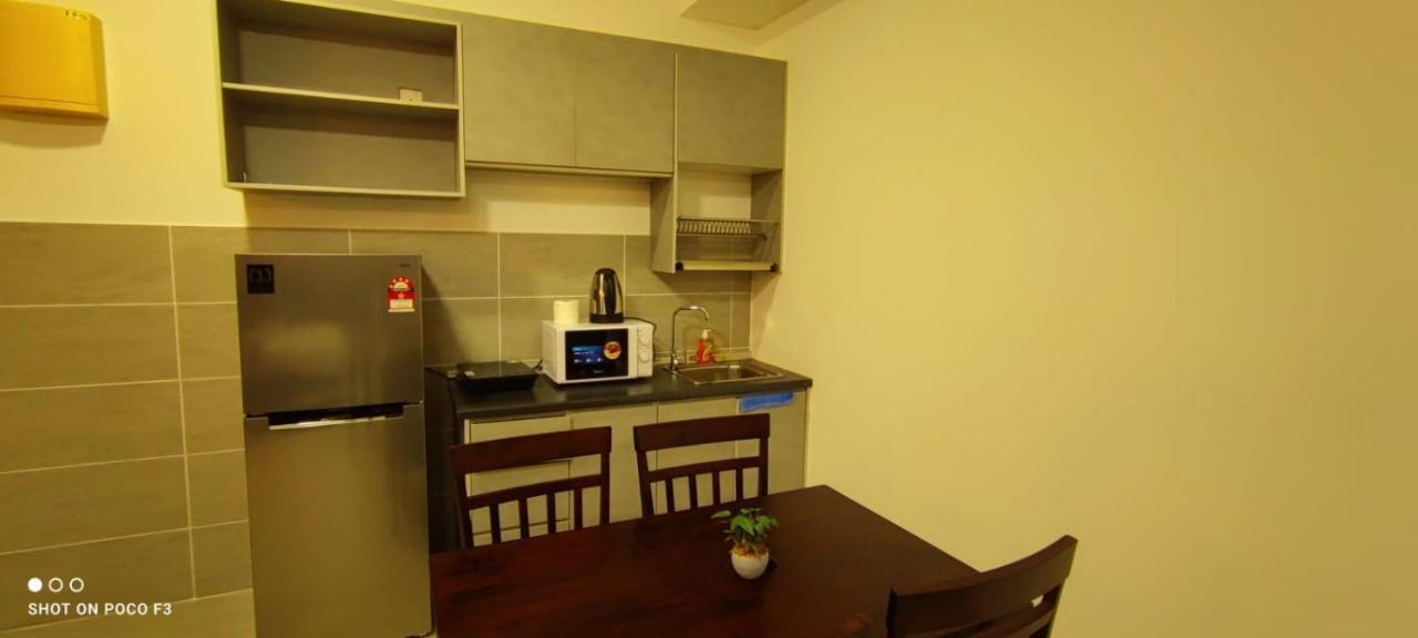 Cozy Unit- Bell Suites- Horizon Suites- Wifi- Netflix- Parking Swimming Pool- Klia Sepang Bagian luar foto